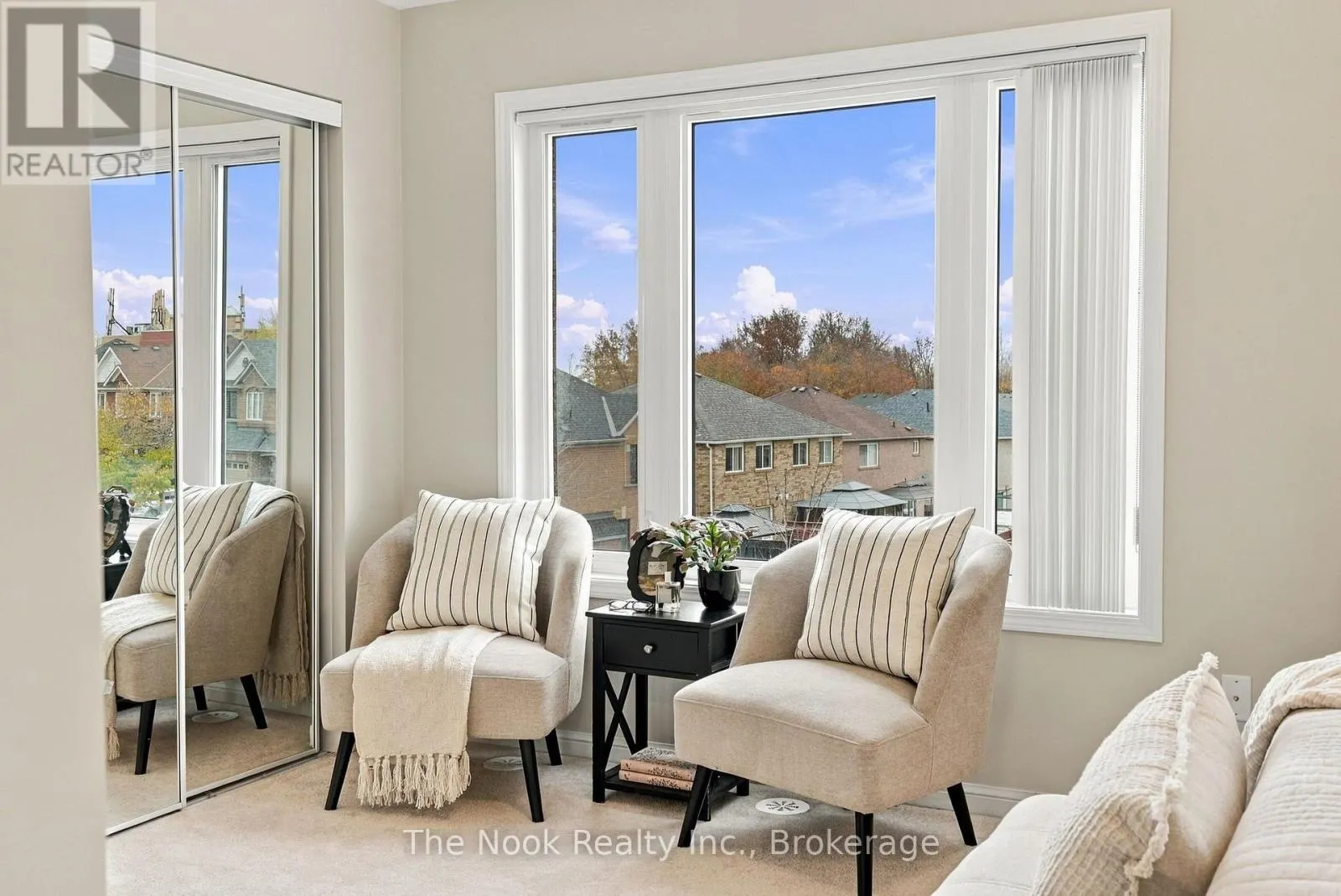 11 - 250 SUNNY MEADOW BOULEVARD #11