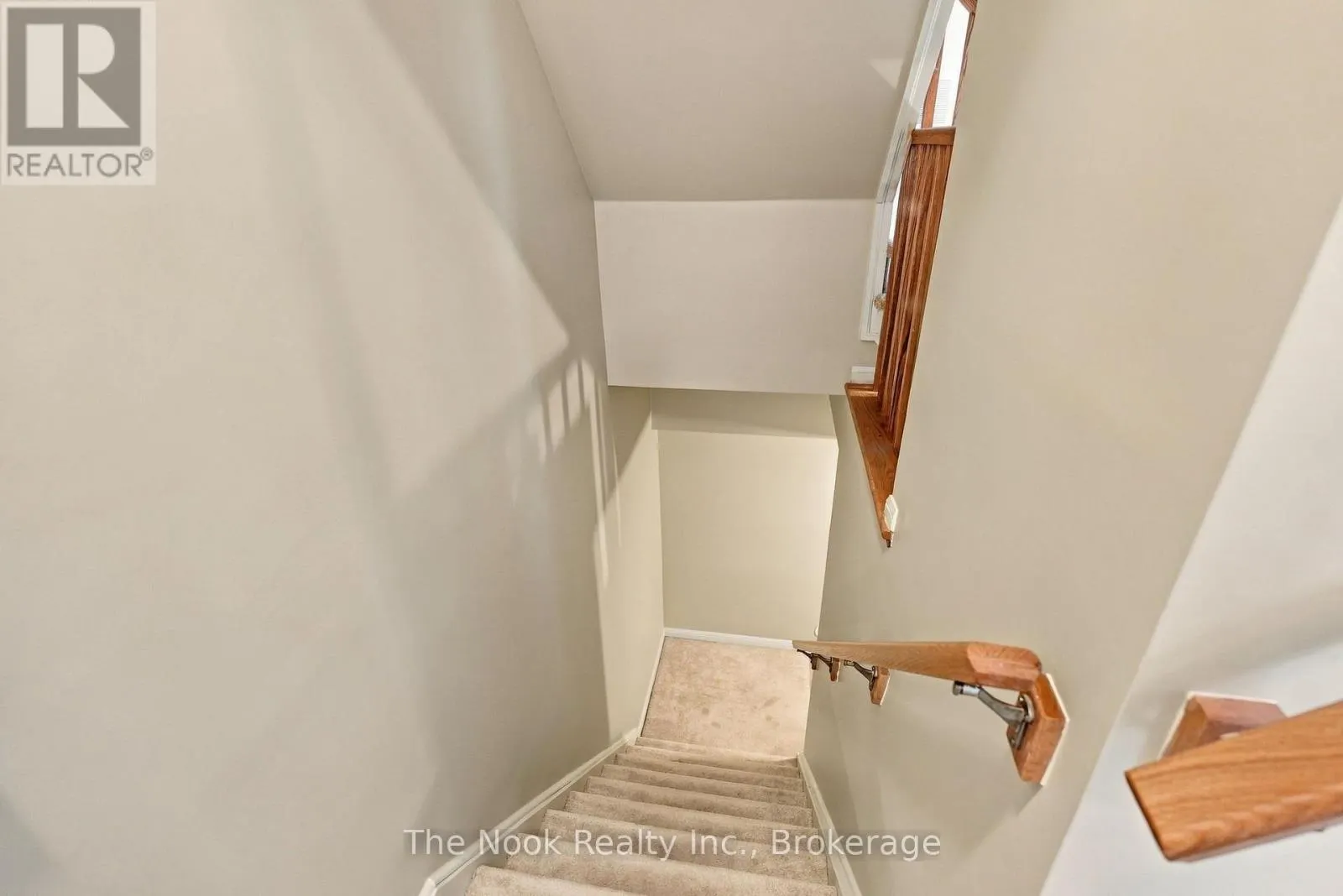 11 - 250 SUNNY MEADOW BOULEVARD #11