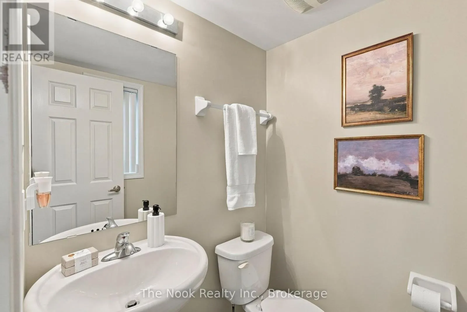 11 - 250 SUNNY MEADOW BOULEVARD #11