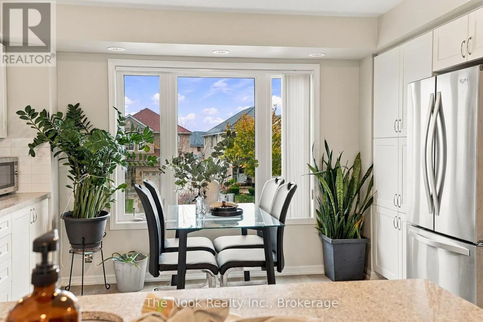 11 - 250 SUNNY MEADOW BOULEVARD #11