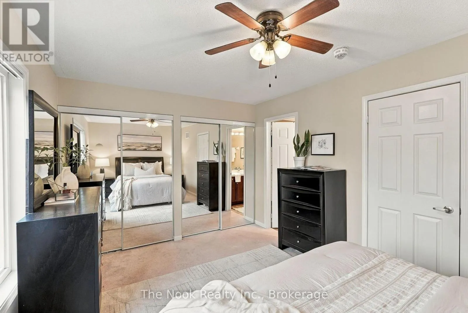 11 - 250 SUNNY MEADOW BOULEVARD #11