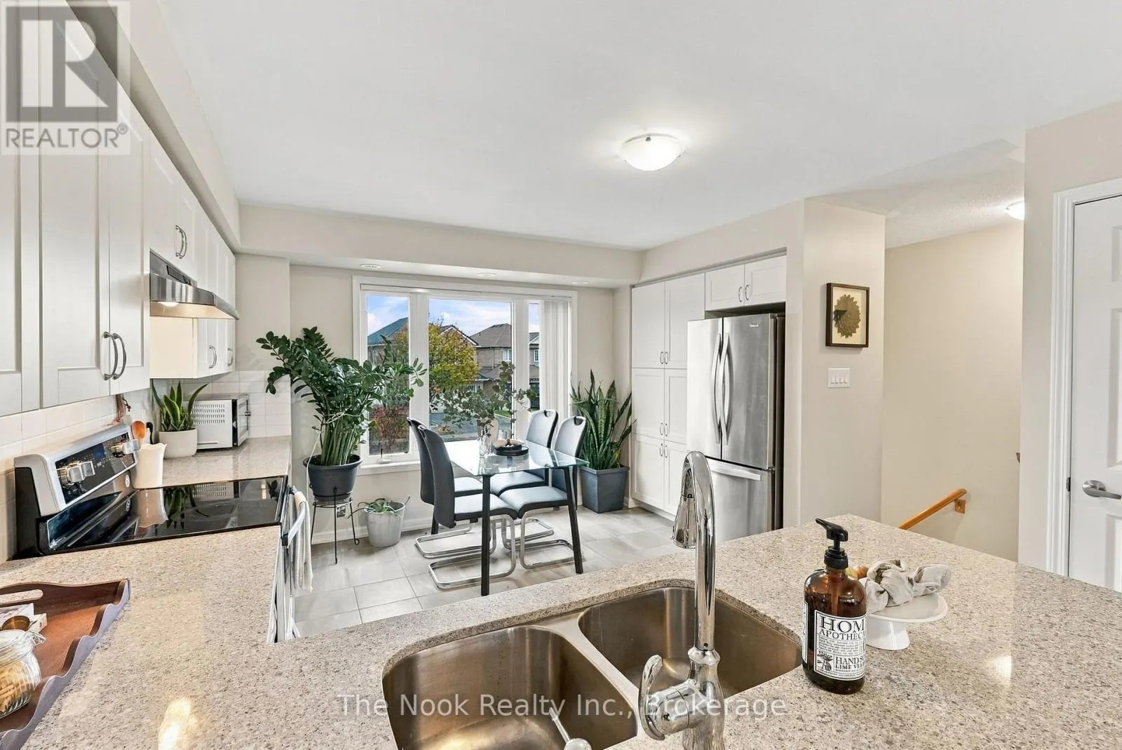 11 - 250 SUNNY MEADOW BOULEVARD #11