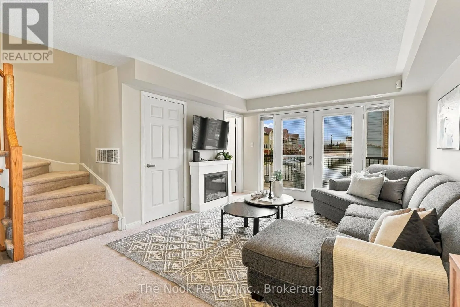 11 - 250 SUNNY MEADOW BOULEVARD #11