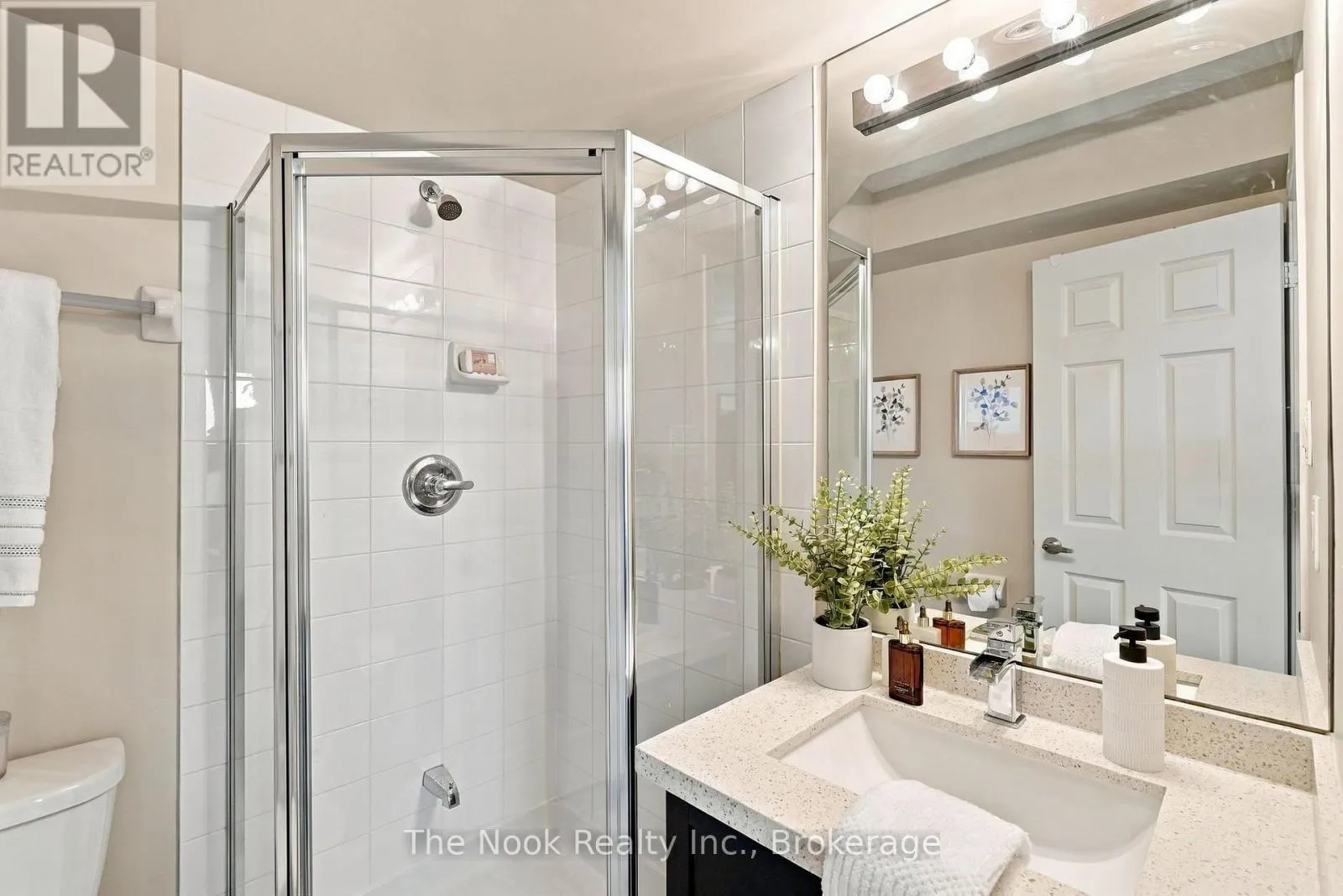 11 - 250 SUNNY MEADOW BOULEVARD #11