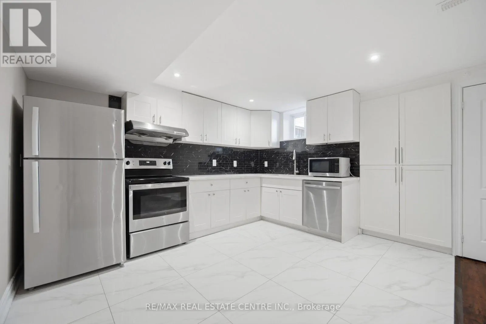 604 ORANGE WALK CRESCENT