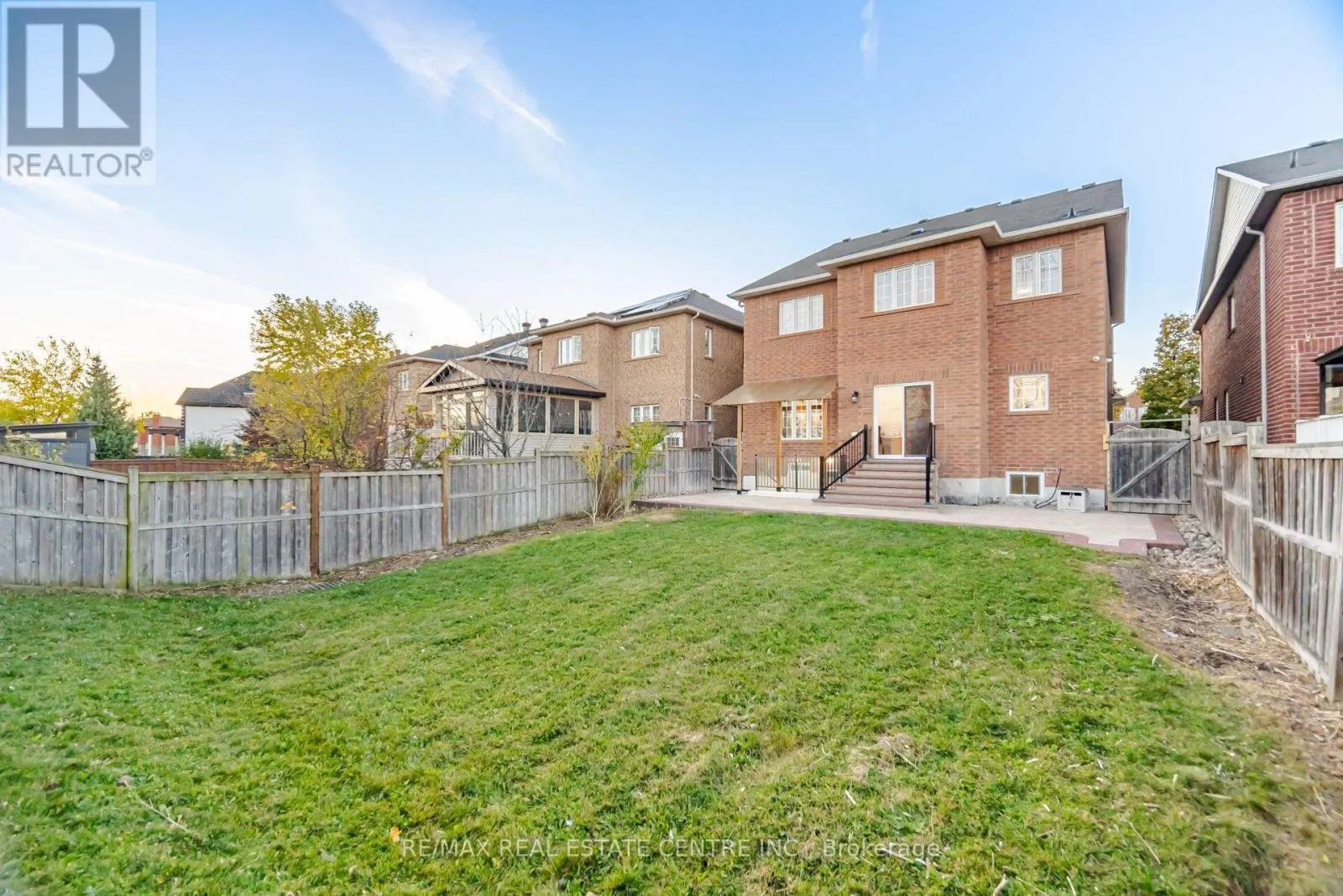 604 ORANGE WALK CRESCENT