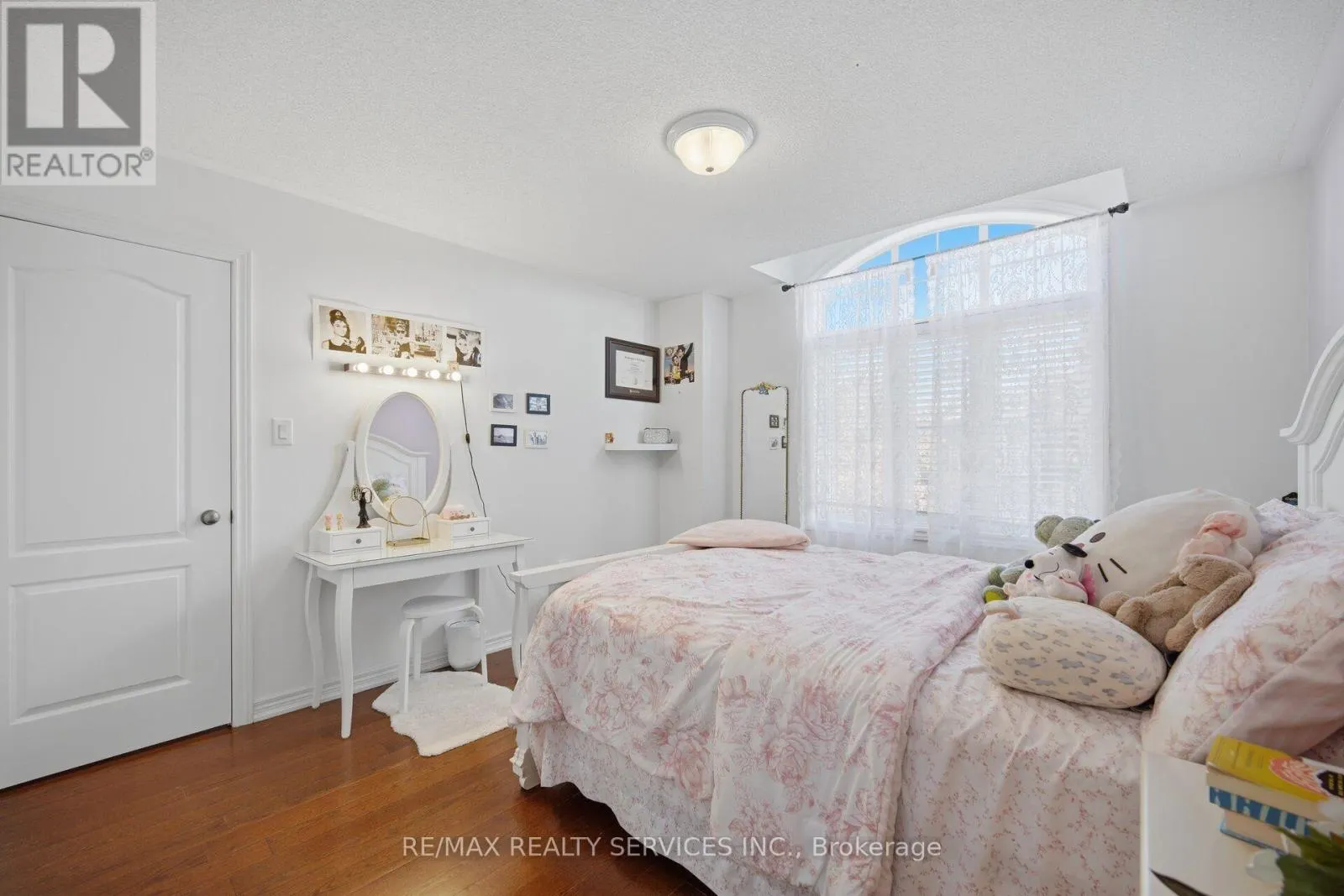 66 JUNETOWN CIRCLE