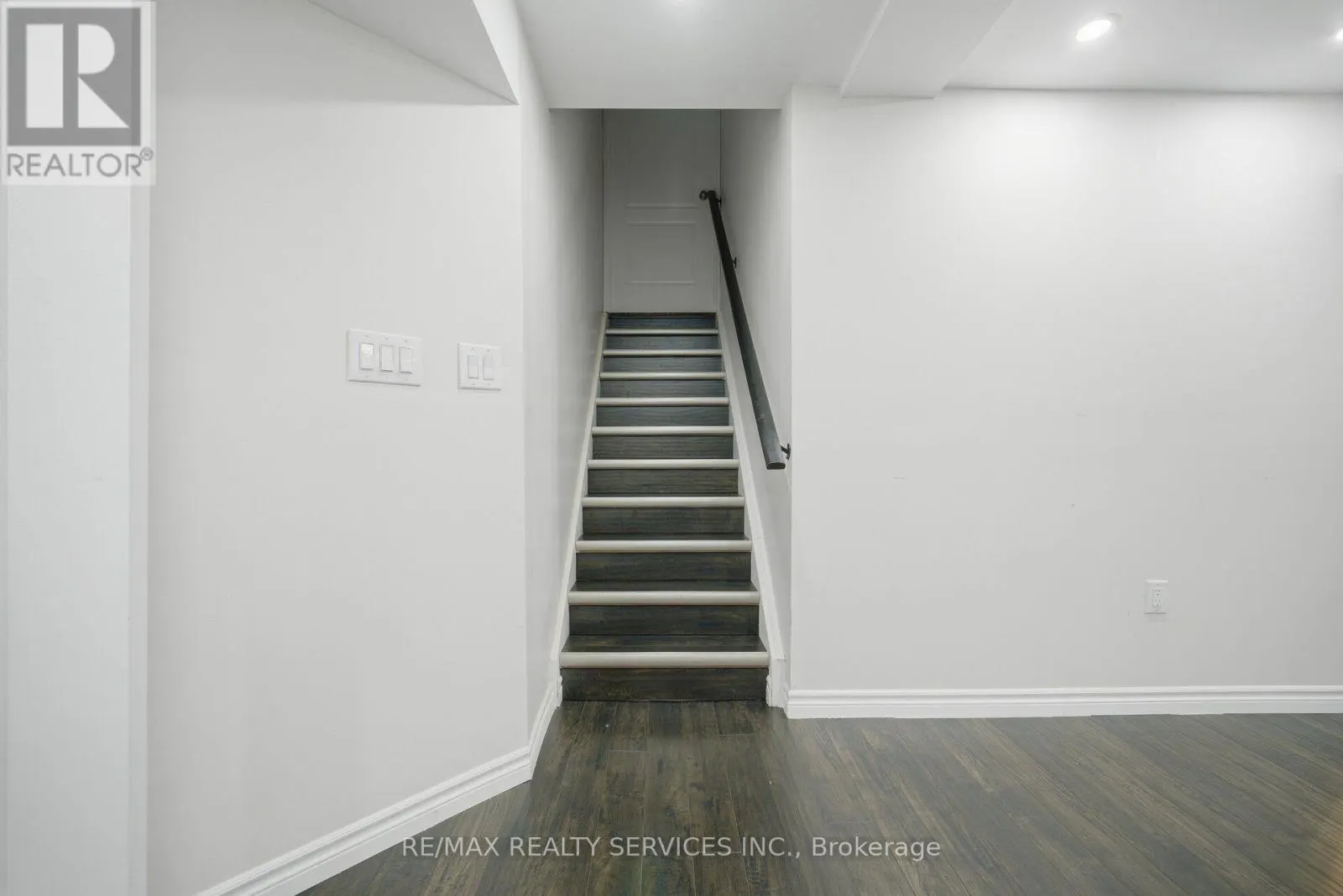 66 JUNETOWN CIRCLE