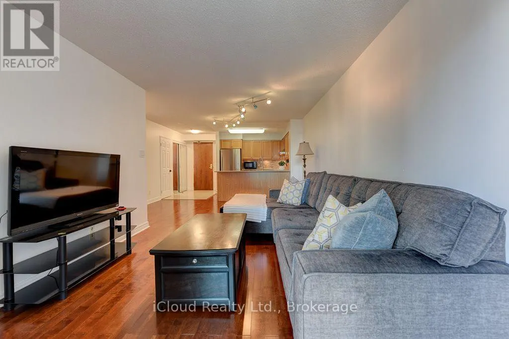1902 - 156 ENFIELD PLACE