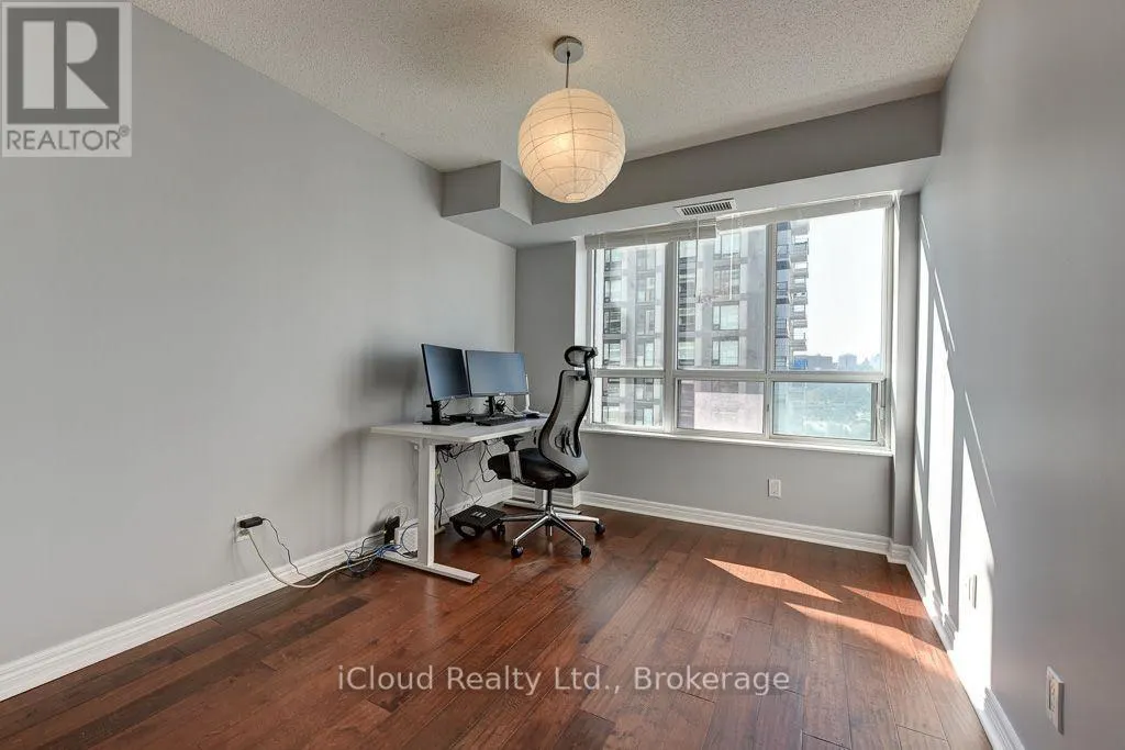 1902 - 156 ENFIELD PLACE