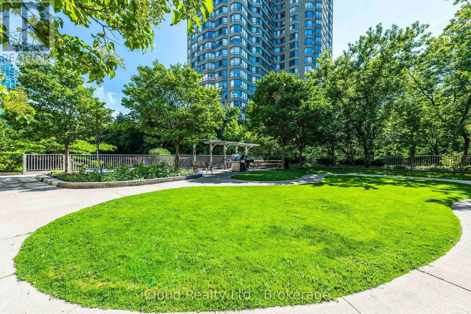 1902 - 156 ENFIELD PLACE