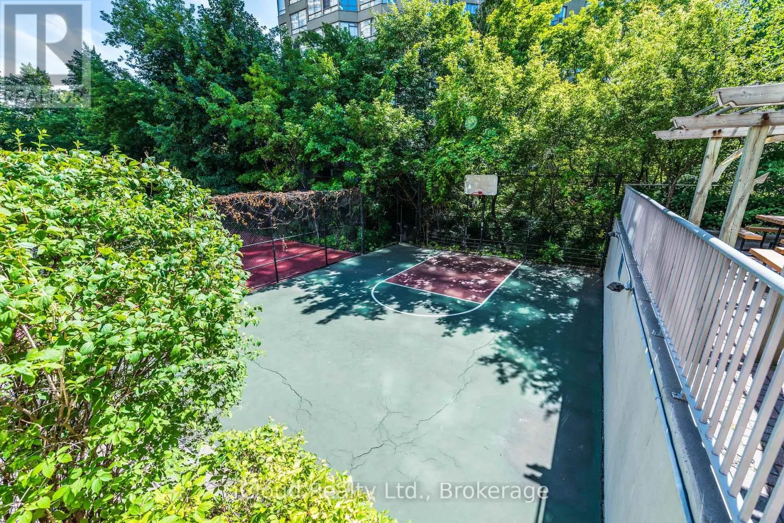 1902 - 156 ENFIELD PLACE