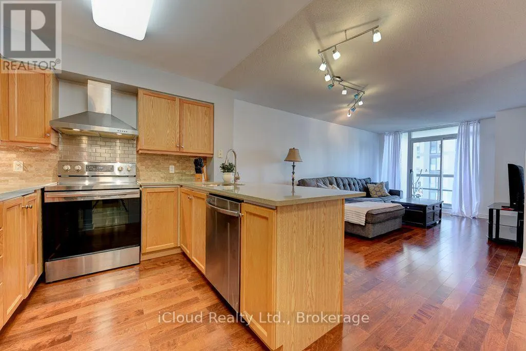 1902 - 156 ENFIELD PLACE