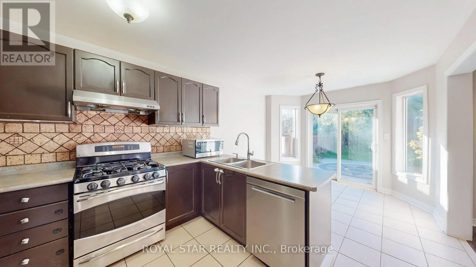 61 HEADWATER ROAD