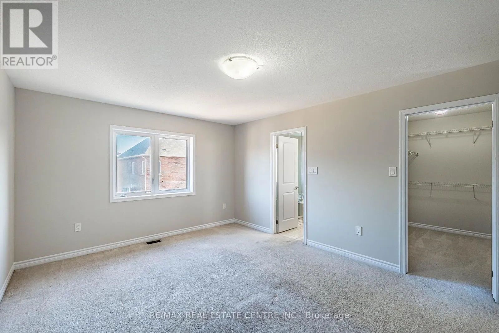 17 FEEDER STREET