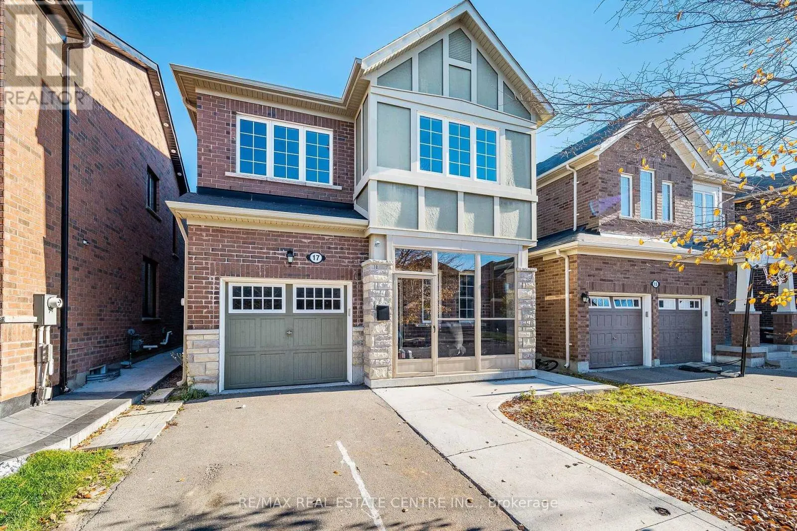 17 FEEDER STREET