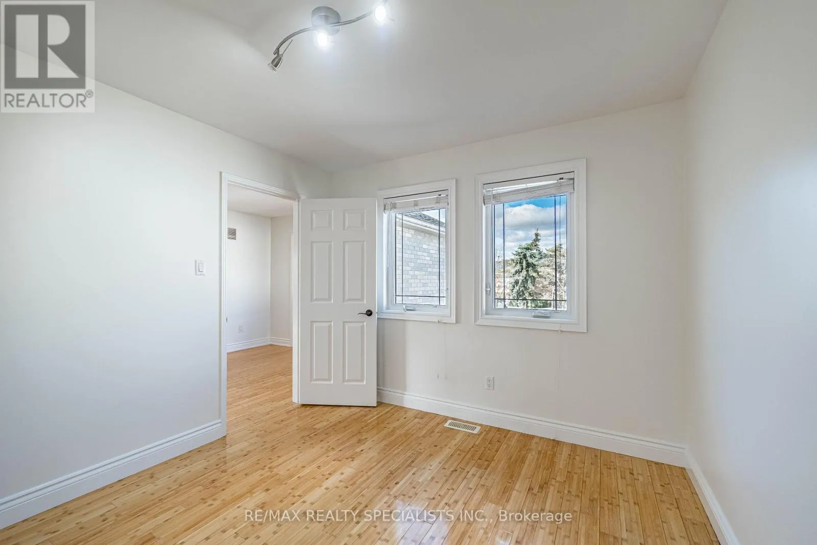 MAIN & 2ND - 3166 SHADETREE DRIVE