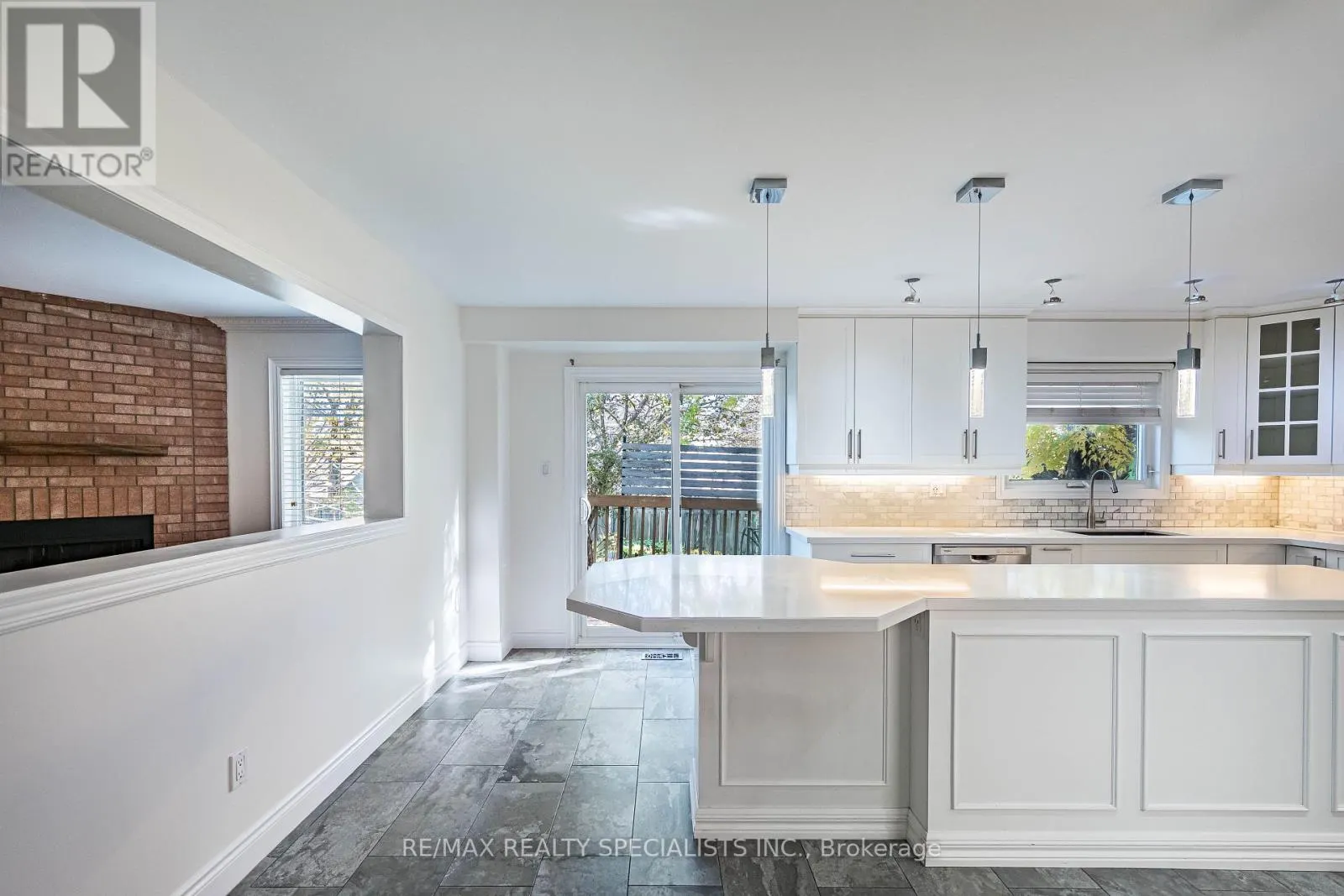 MAIN & 2ND - 3166 SHADETREE DRIVE