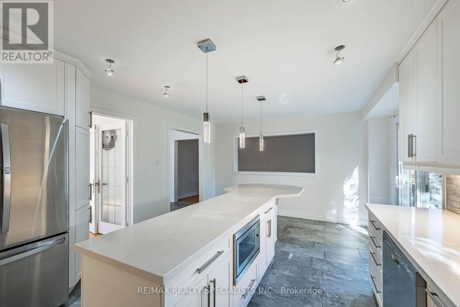 MAIN & 2ND - 3166 SHADETREE DRIVE