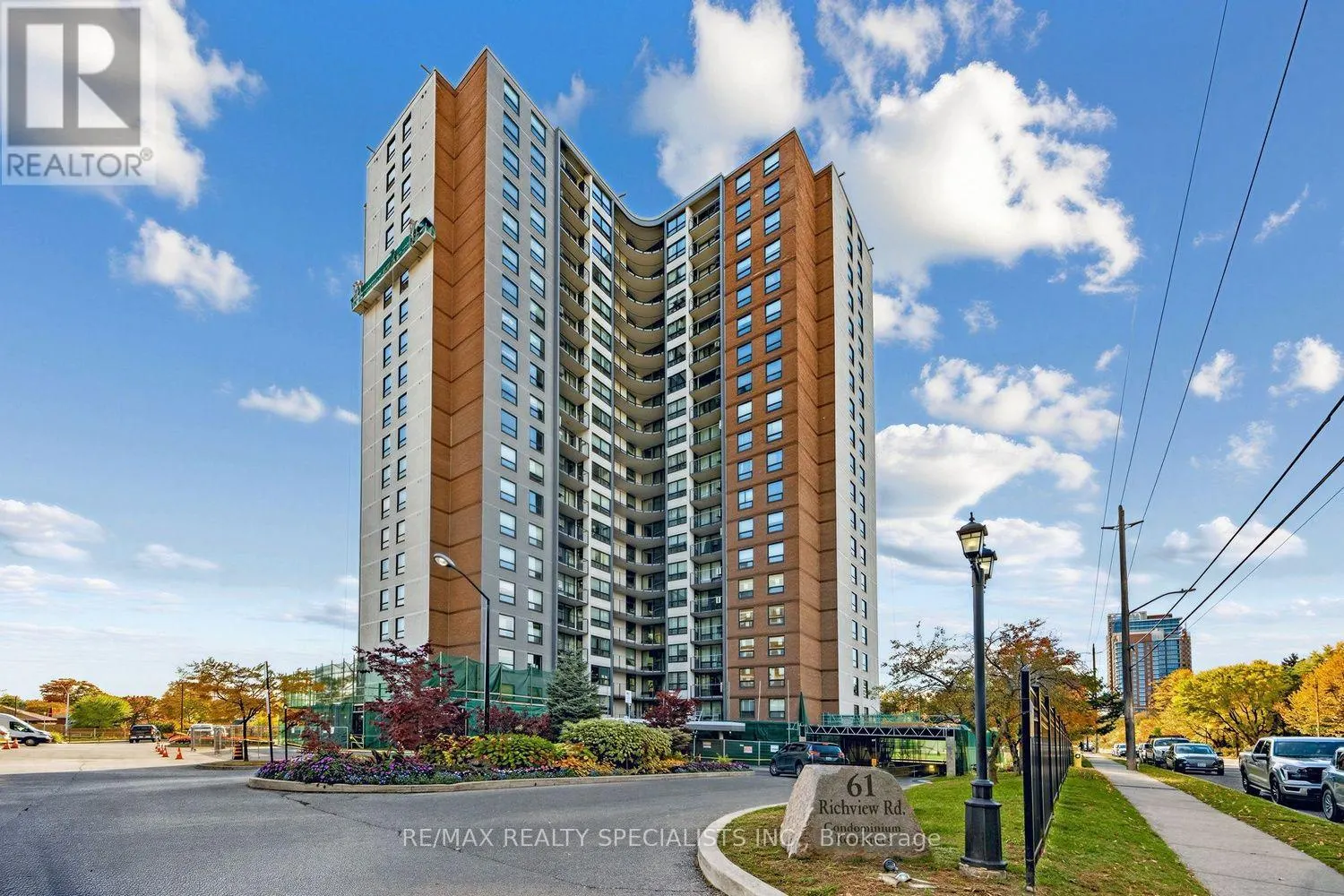 609 - 61 RICHVIEW ROAD