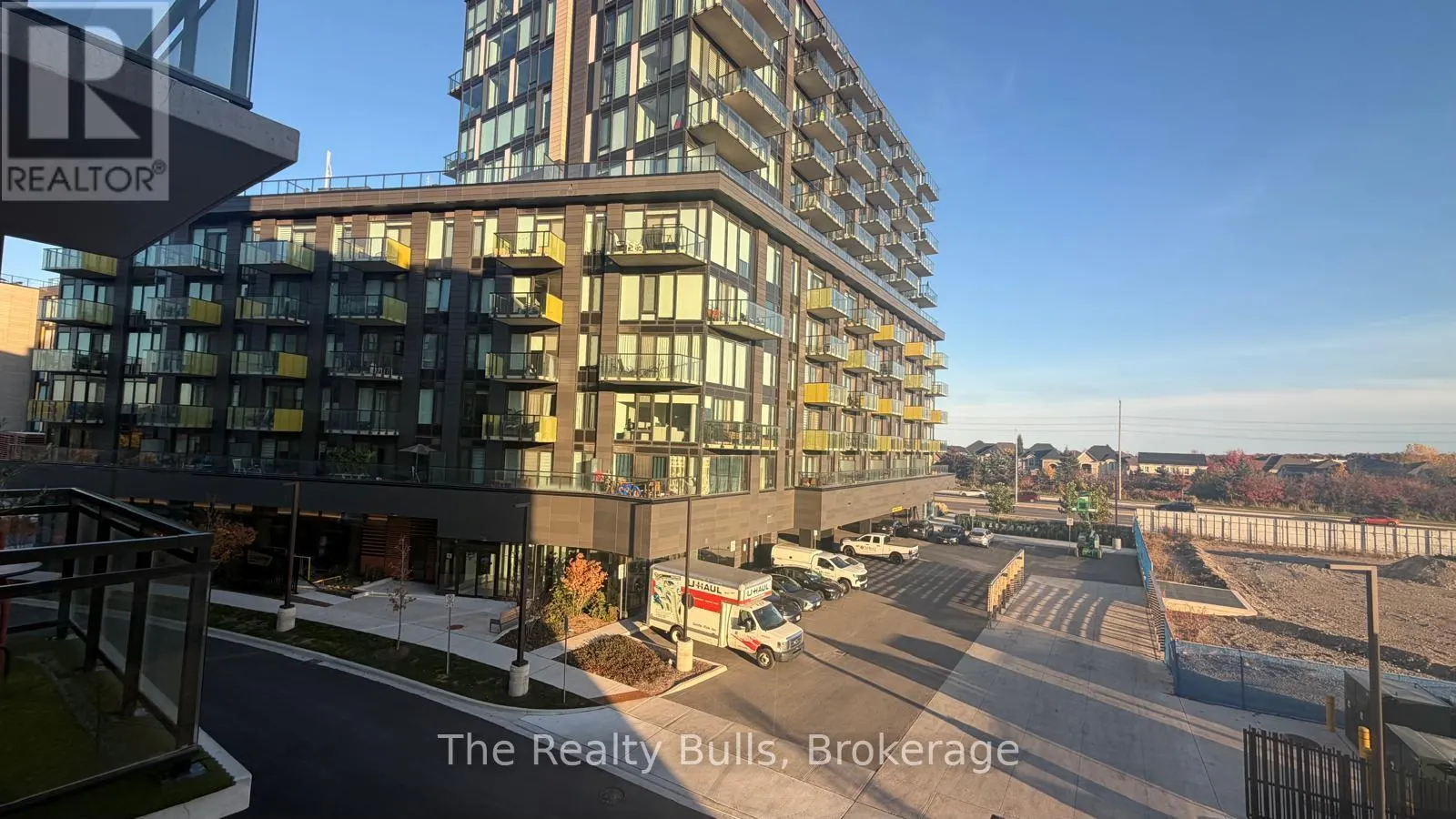 317 - 3008 WILLIAM CUTMORE BOULEVARD