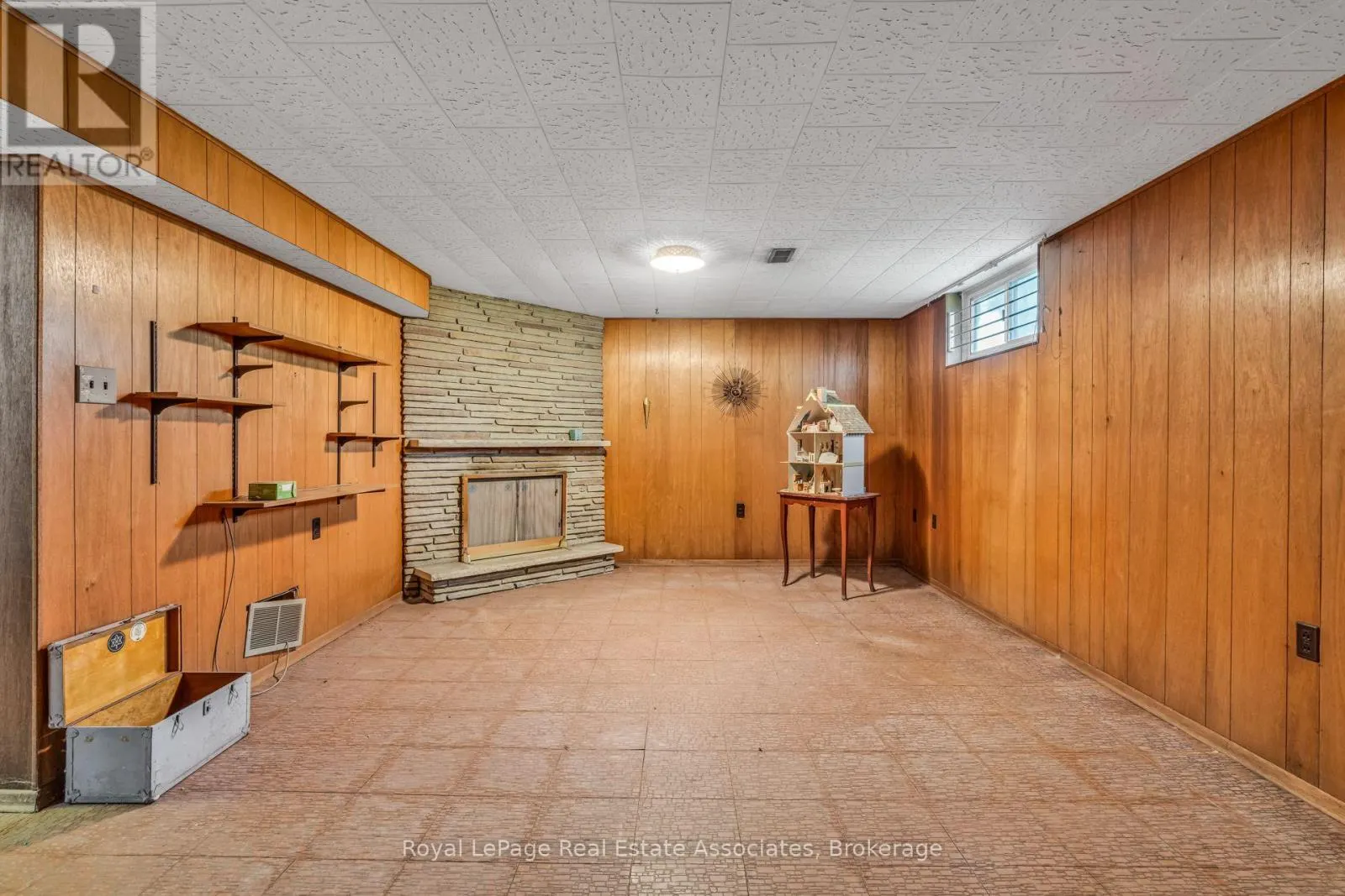 59 STAPLETON DRIVE