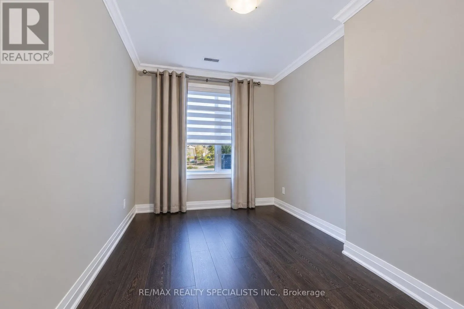110 - 830 MEGSON TERRACE
