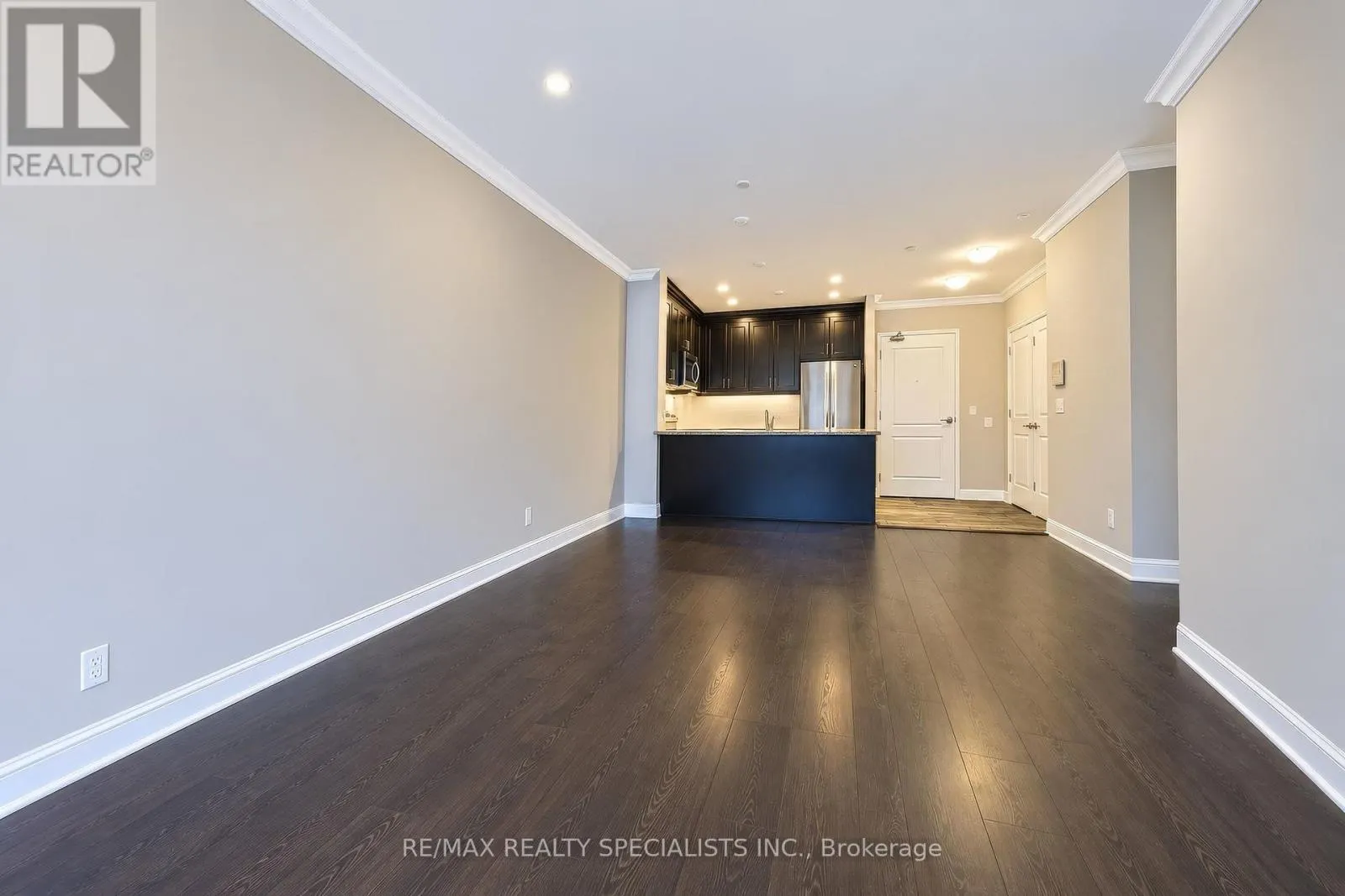 110 - 830 MEGSON TERRACE