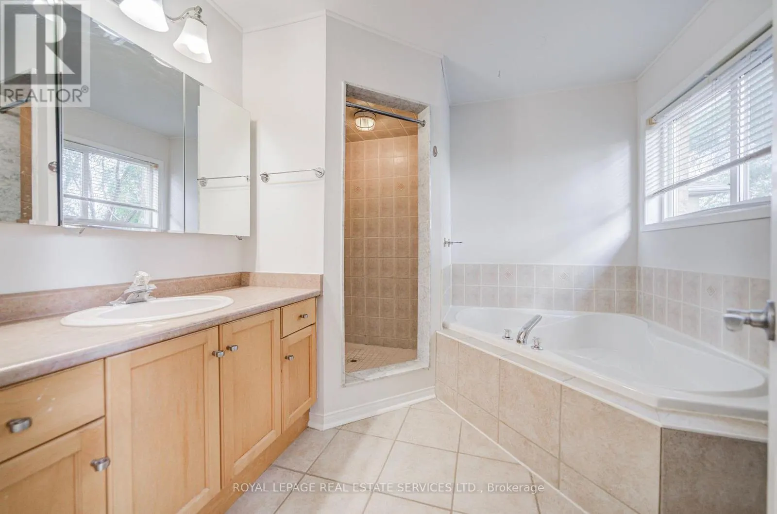 3784 OLAND DRIVE