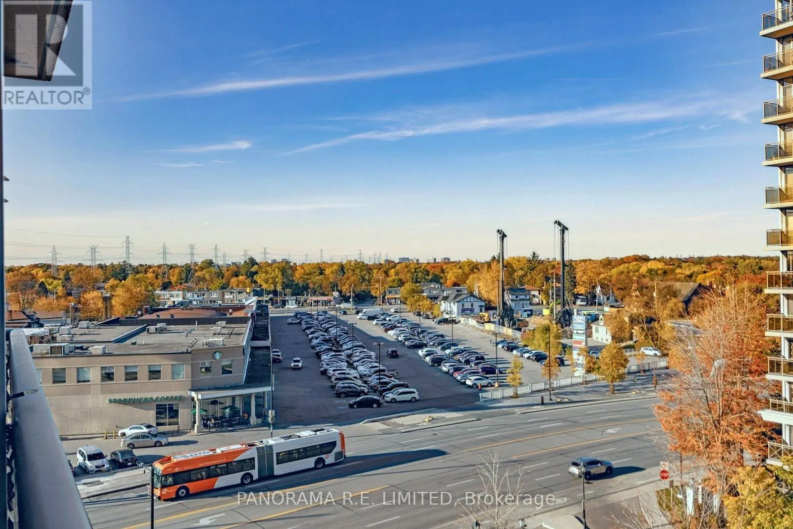 723 - 5233 DUNDAS STREET W