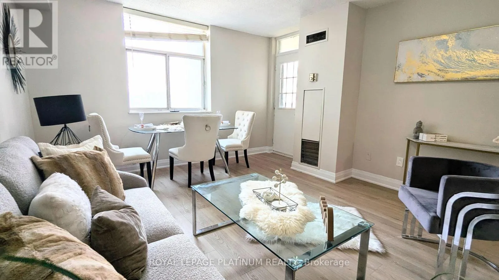 704 - 3559 EGLINTON AVENUE W