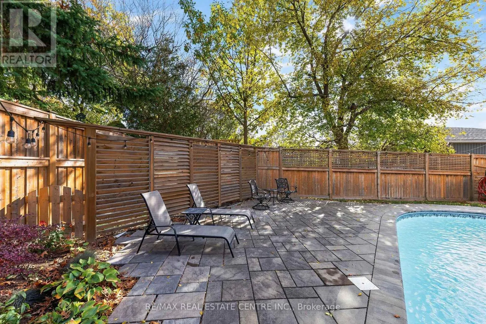241 BOUSFIELD CRESCENT