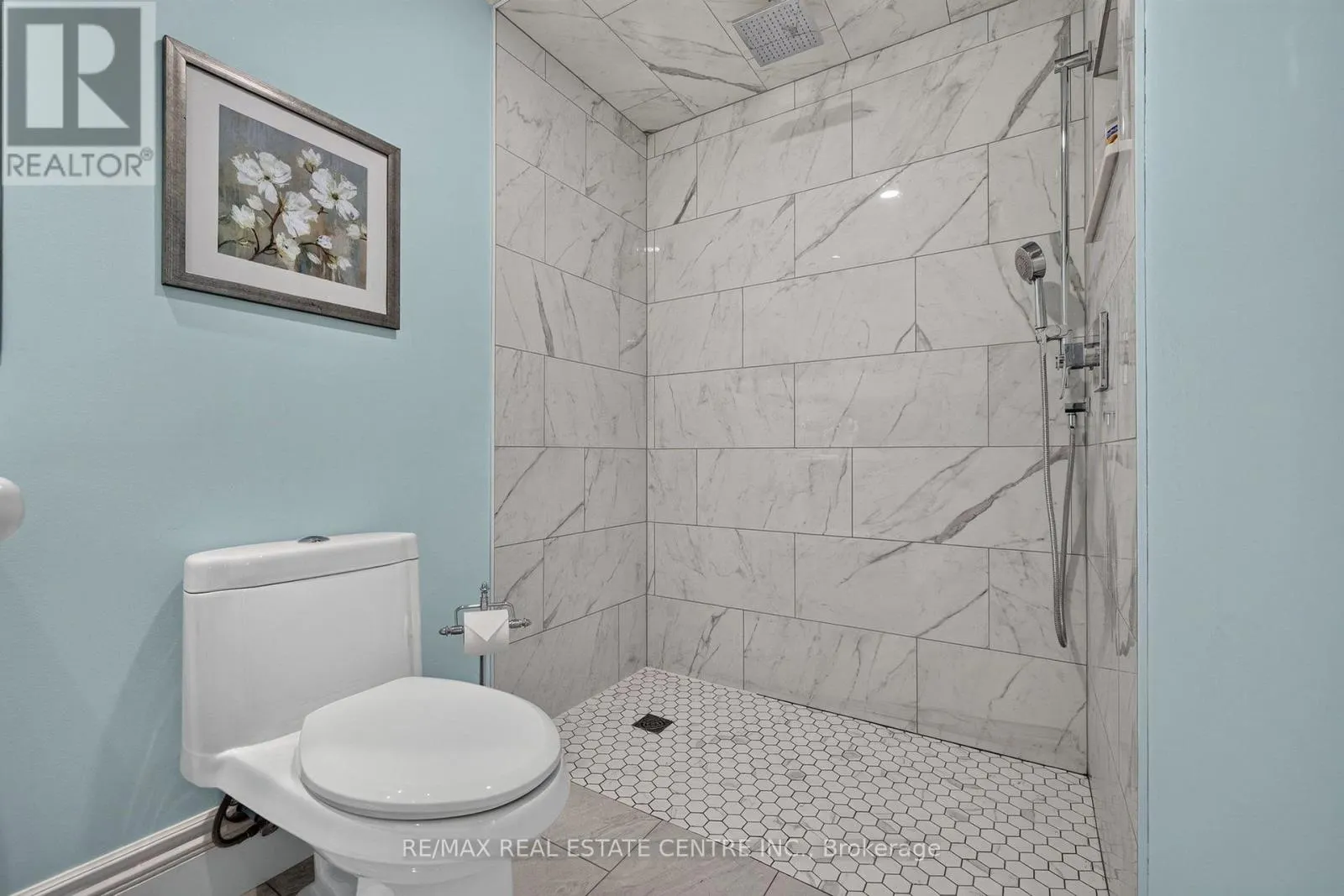 241 BOUSFIELD CRESCENT