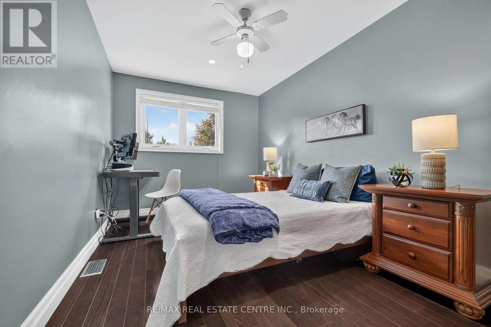 241 BOUSFIELD CRESCENT