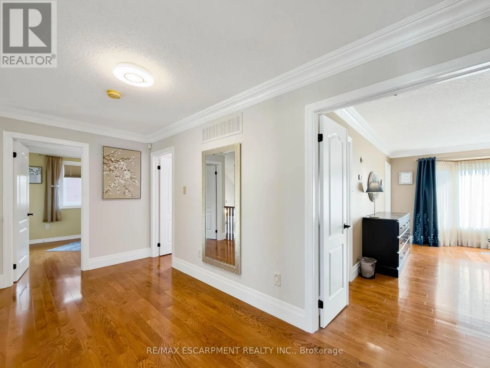 1396 THORNCREST CRESCENT
