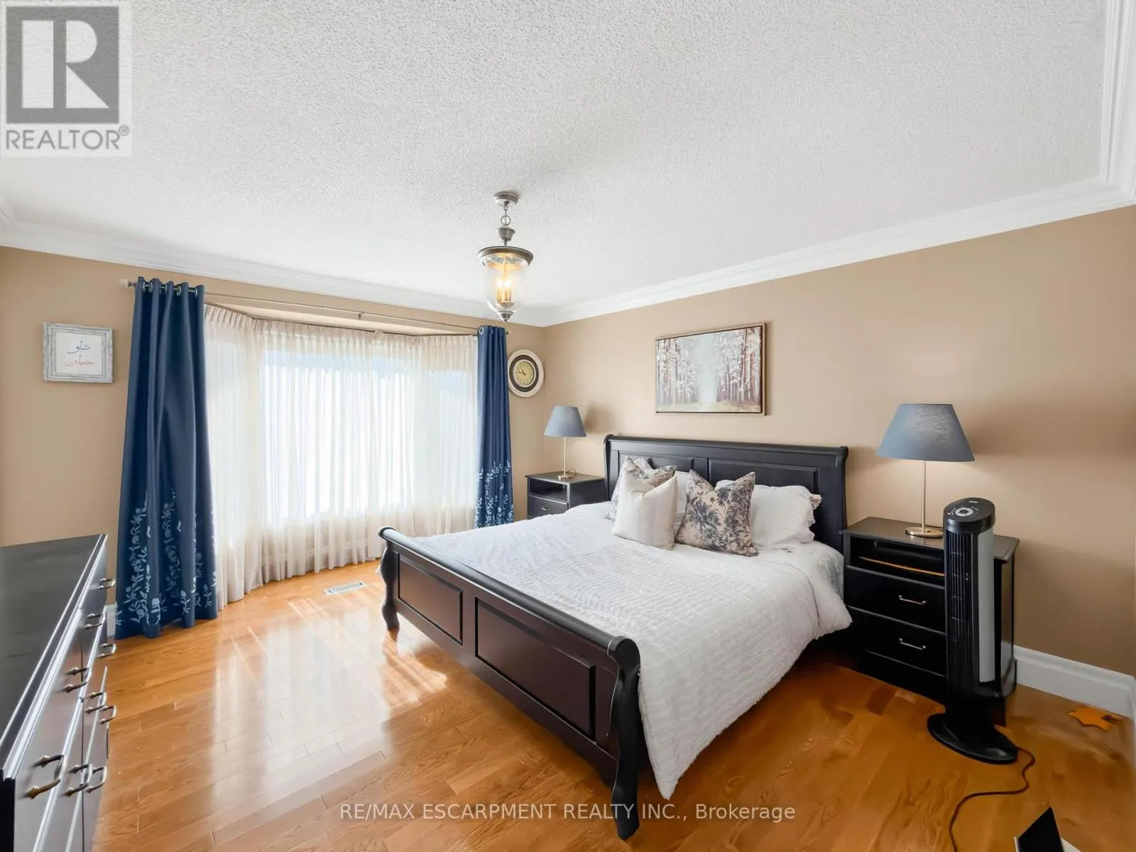 1396 THORNCREST CRESCENT