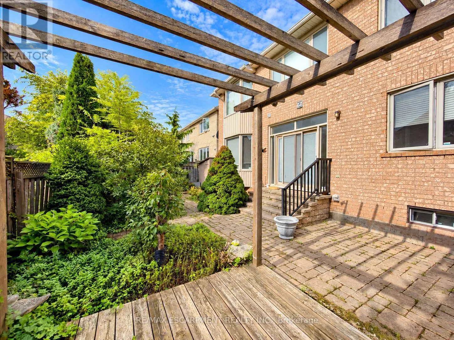 1396 THORNCREST CRESCENT