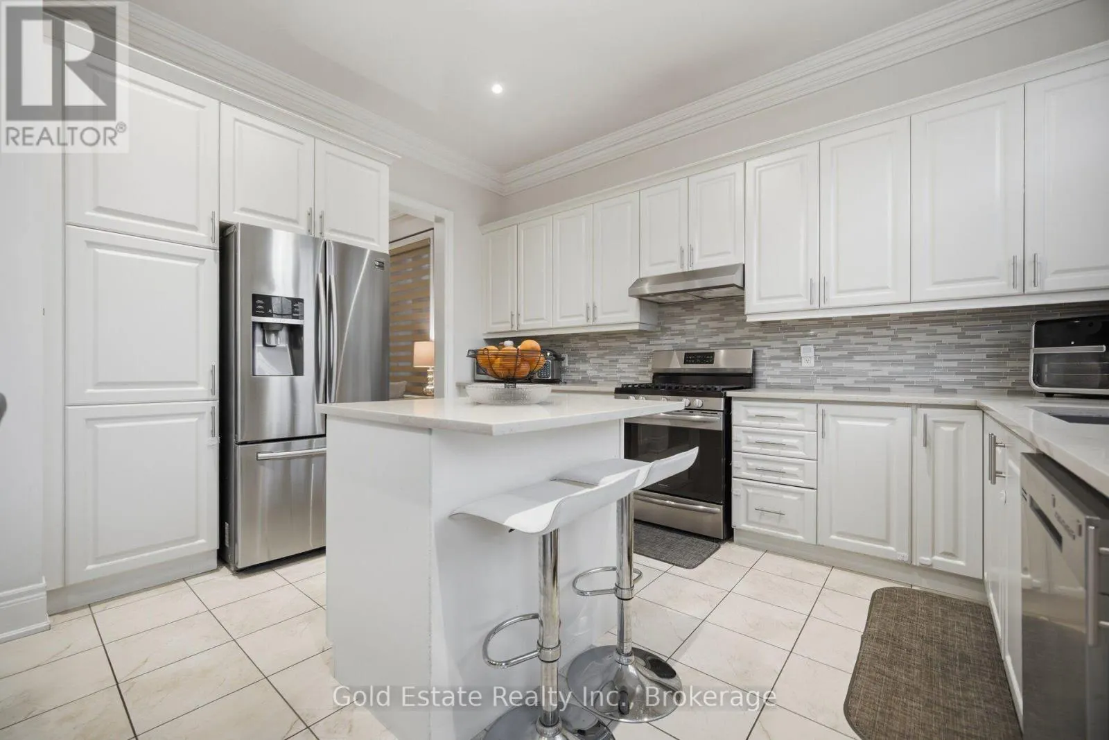 15 DAIRYMAID ROAD