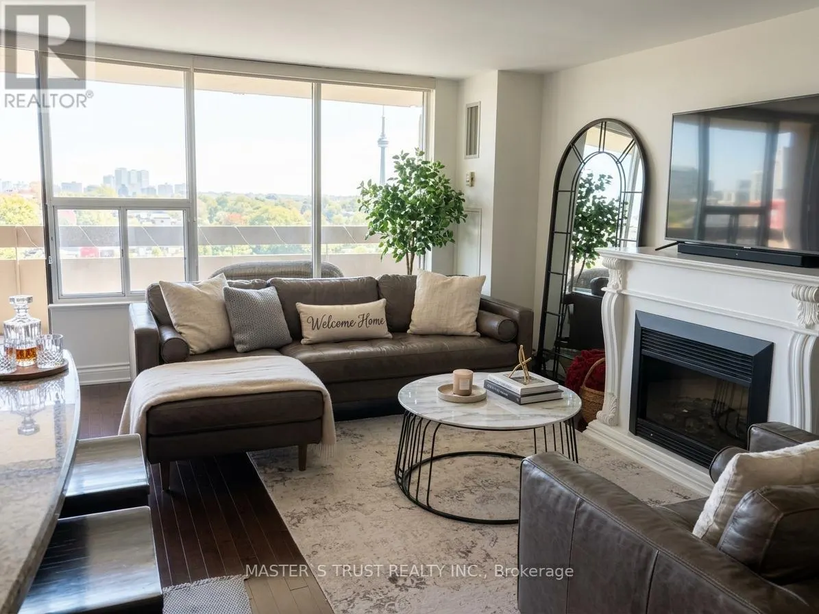 1105 - 11 WINCOTT DRIVE