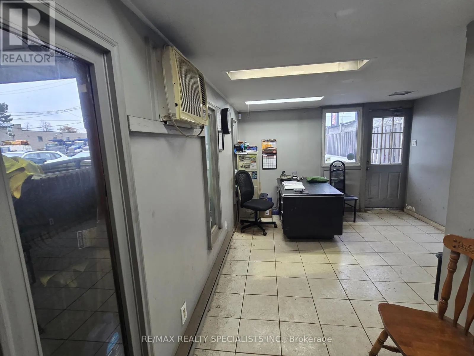 4 ELROSE AVENUE