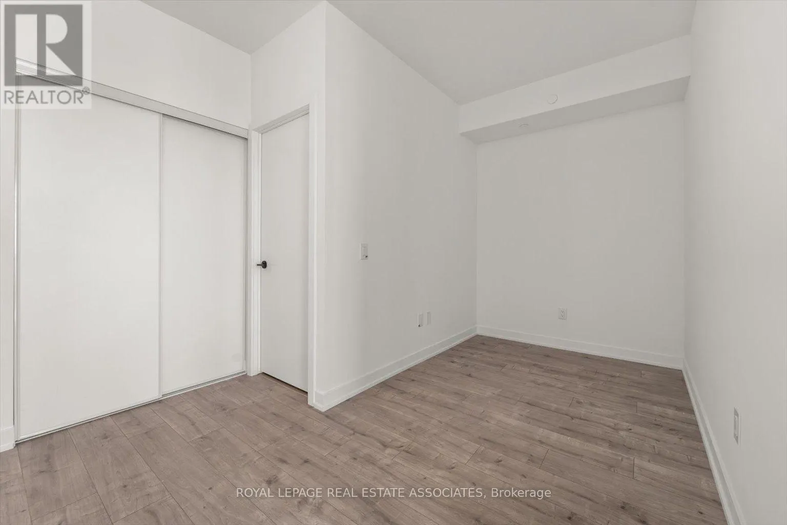 1309 - 220 MISSINNIHE WAY
