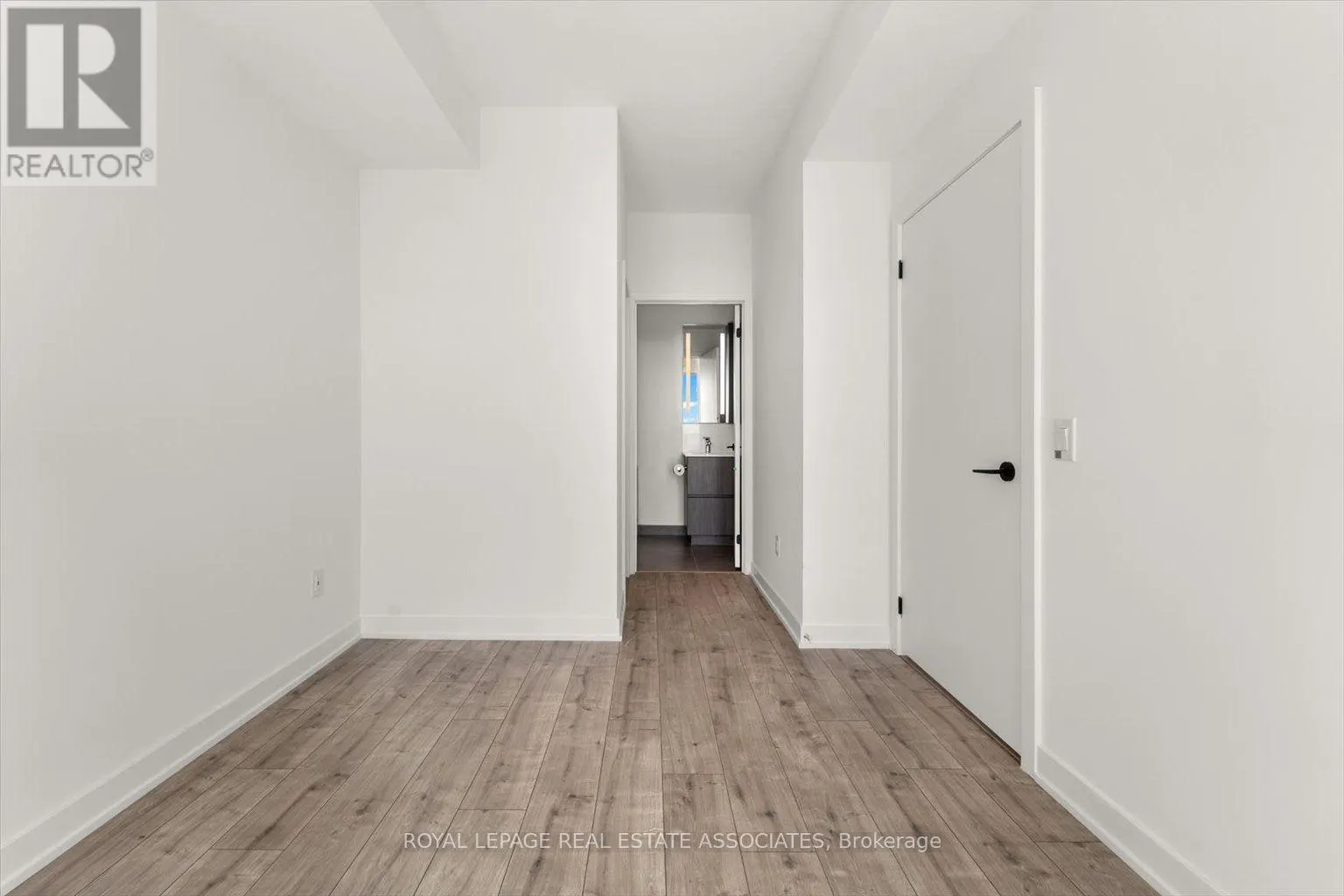 1309 - 220 MISSINNIHE WAY