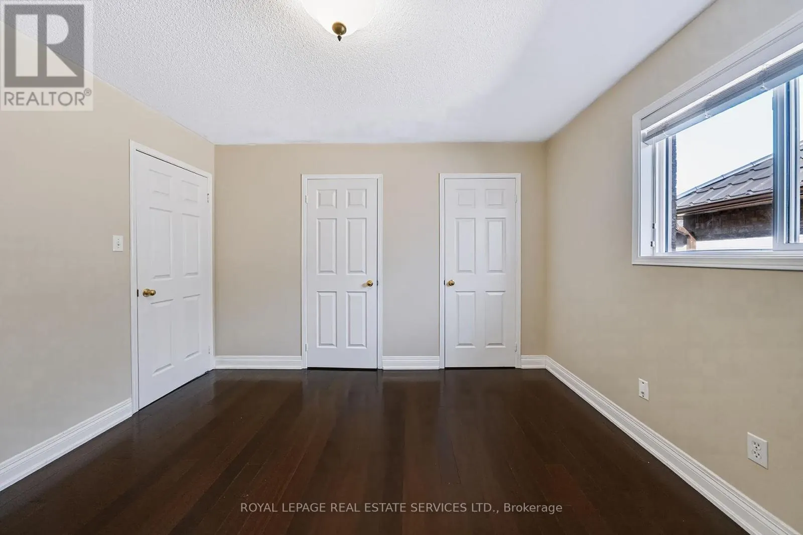 1349 MIDGREEN LANE