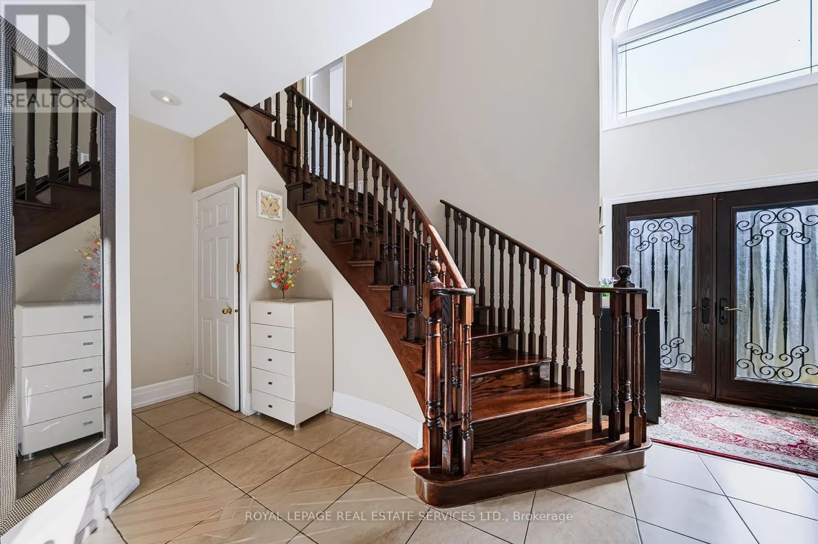 1349 MIDGREEN LANE