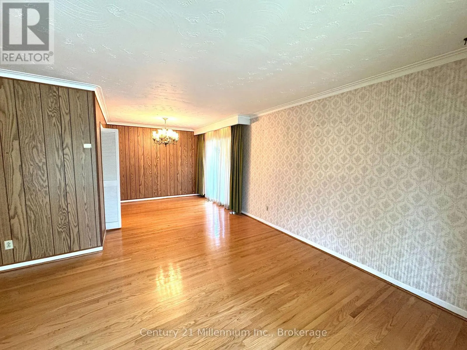 353 CHANTENAY DRIVE