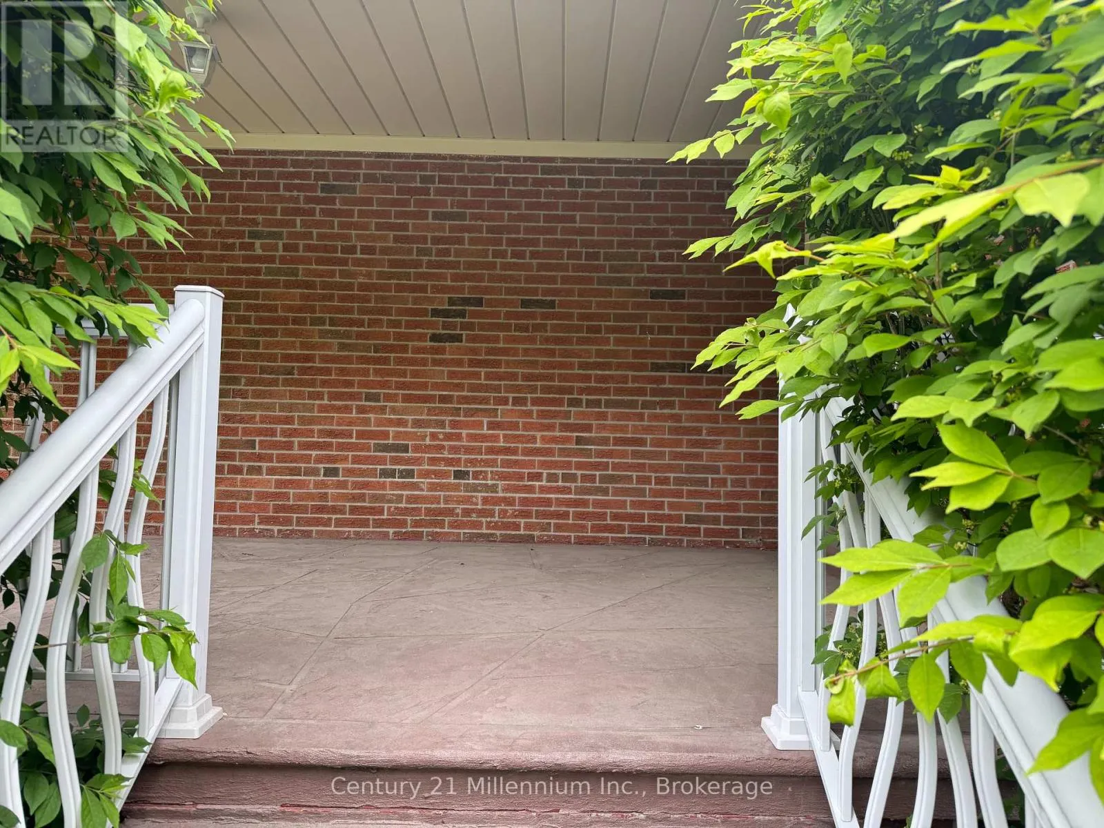 353 CHANTENAY DRIVE