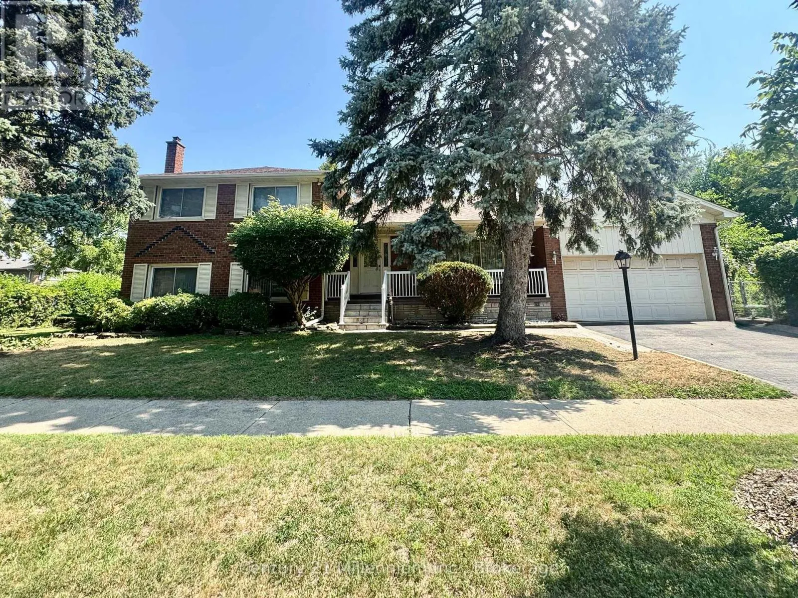 353 CHANTENAY DRIVE