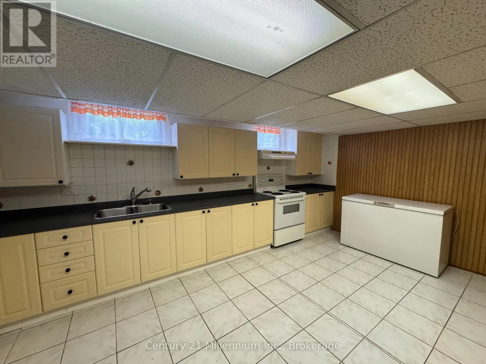 353 CHANTENAY DRIVE