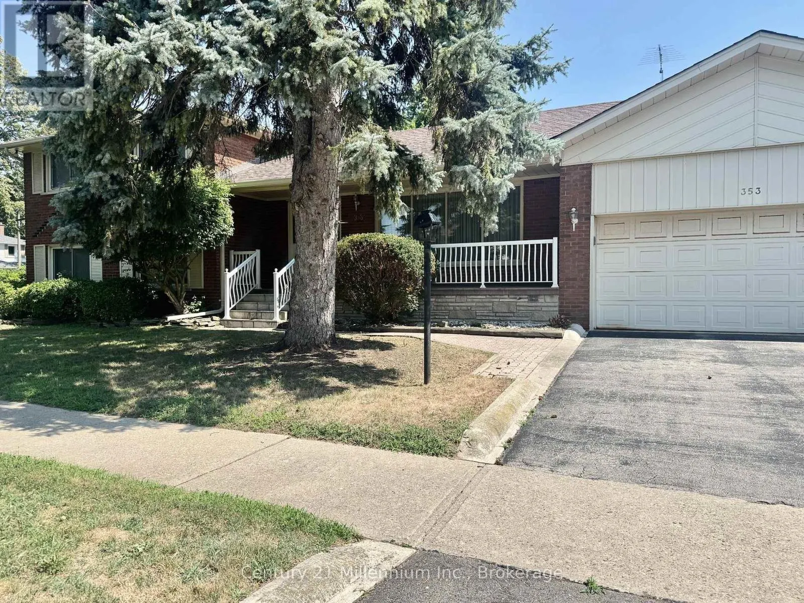 353 CHANTENAY DRIVE
