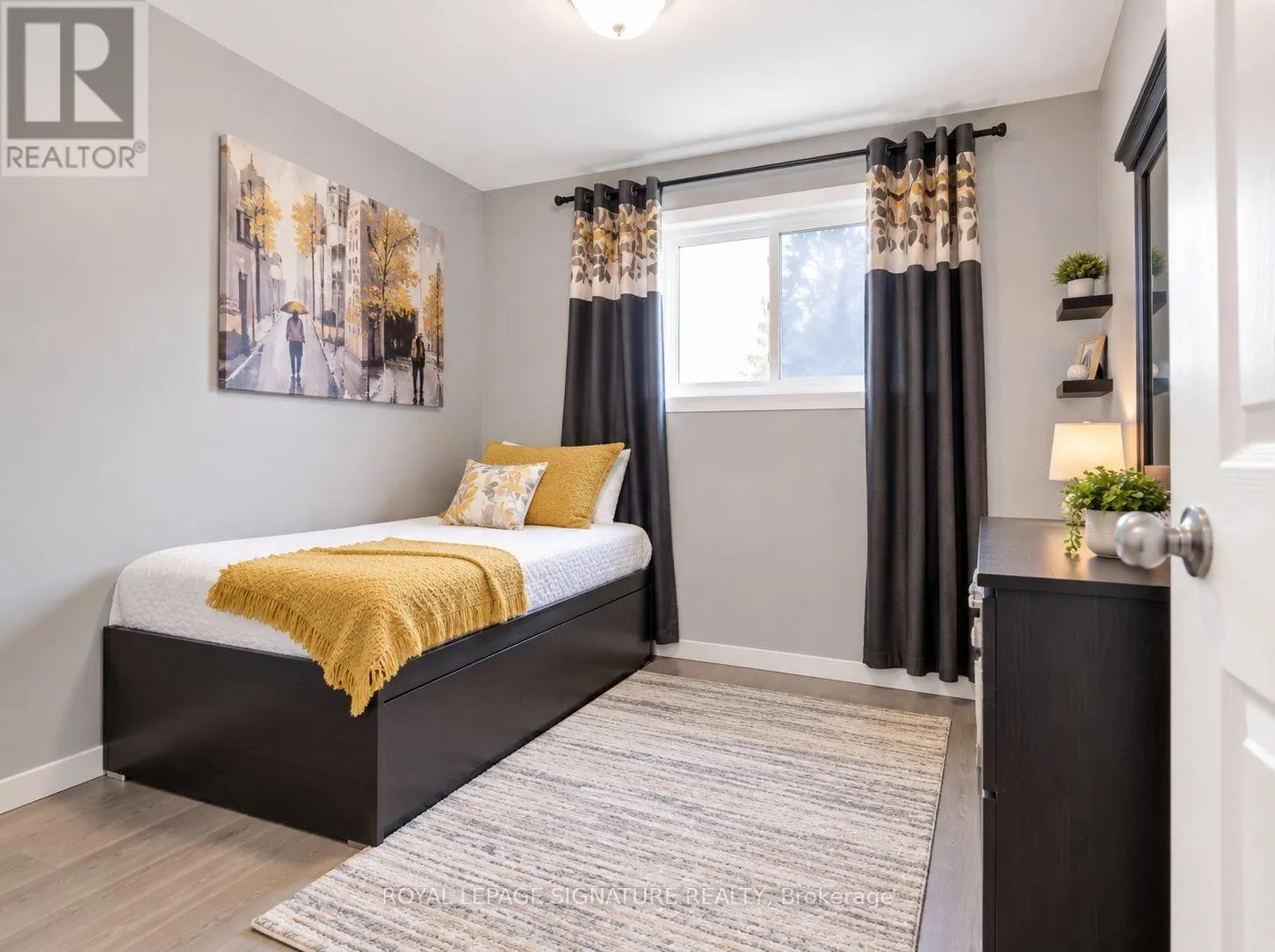MAIN - 7516 WRENWOOD CRESCENT